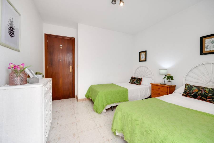 Venta - Apartamento - Estacion de autobuses - Torrevieja