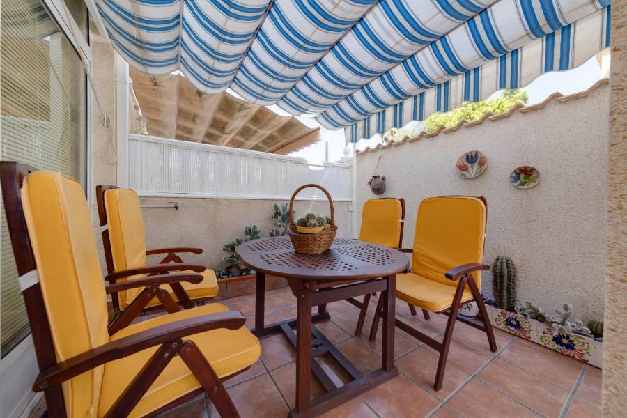 Vente - Maison mitoyenne - Aguas nuevas 2 - Torrevieja