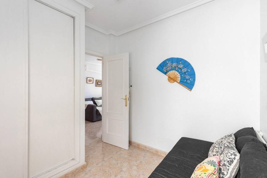 Sale - Apartment - La Mata pueblo - Torrevieja