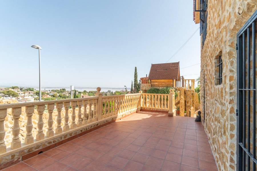 Sale - Single family house - Los Balcones - Orihuela Costa