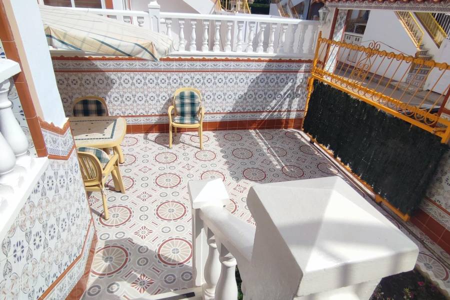 Vente - Bungalow Étage Bas - Torretas - Torrevieja