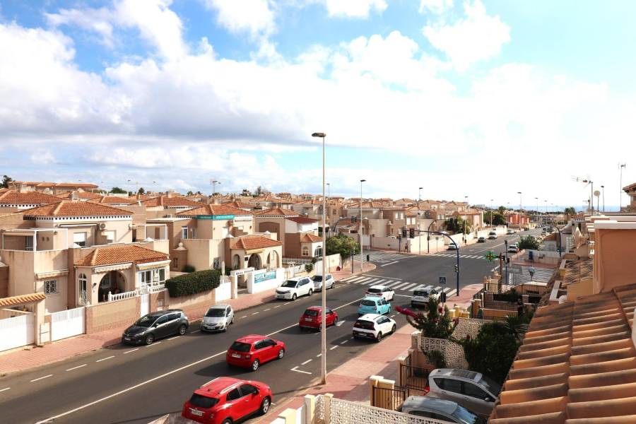 Sale - Terraced house - Aguas nuevas 1 - Torrevieja