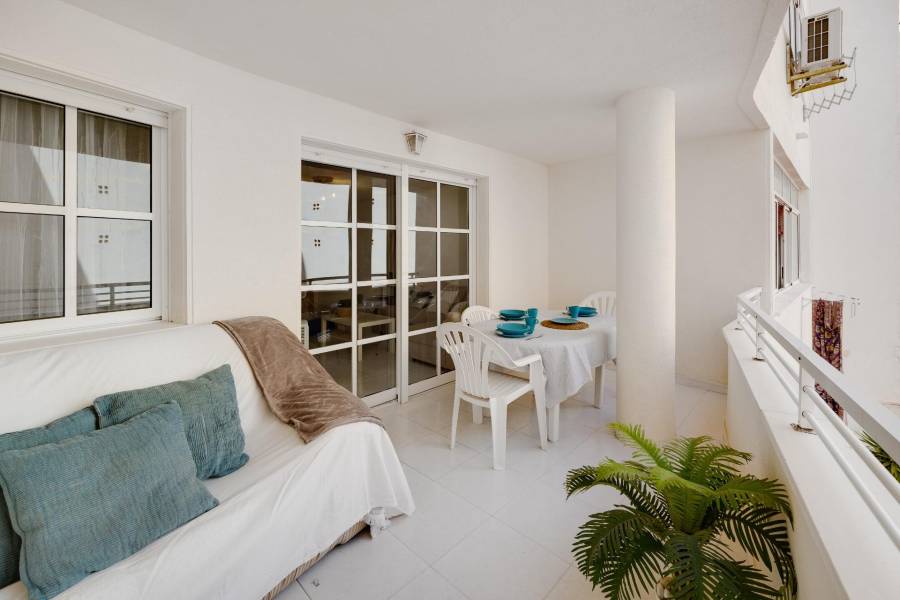 Sale - Apartment - Playa de los locos - Torrevieja