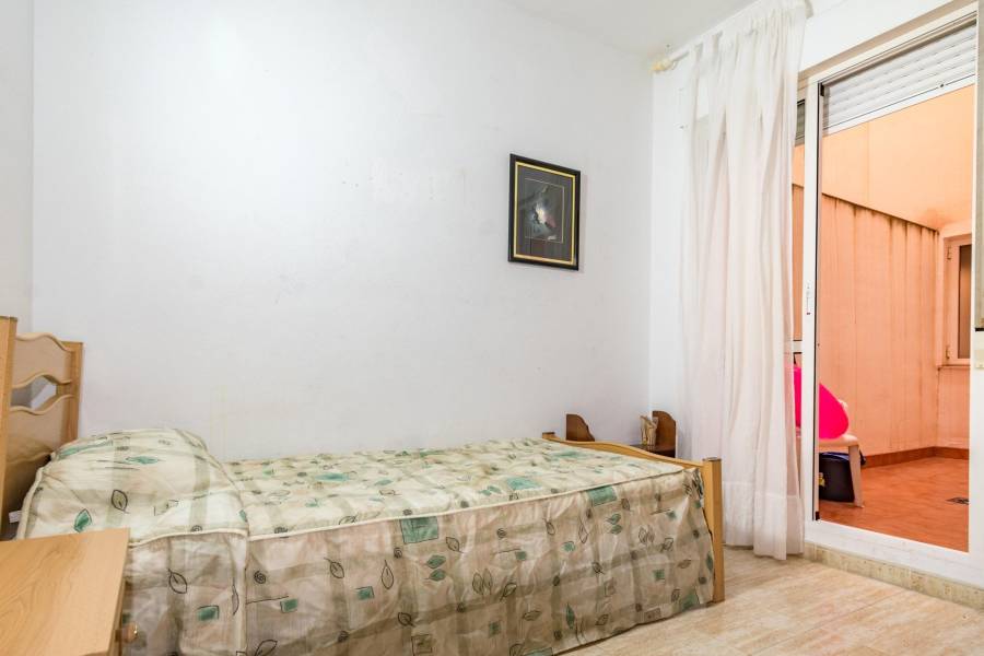 Venta - Apartamento - Estacion de autobuses - Torrevieja