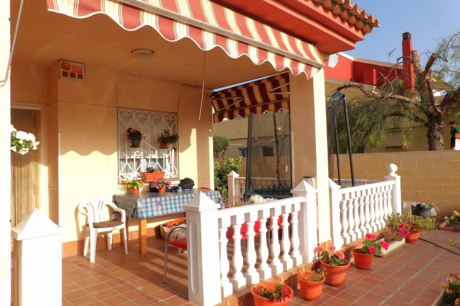 Venta - Chalet - Pueblo Patricia - Los Alcázares