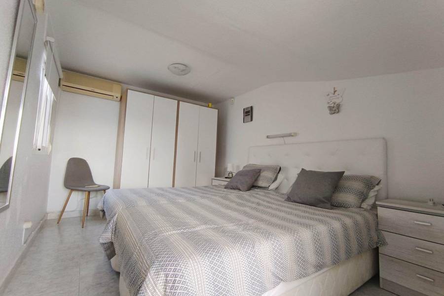 Sale - Bungalow - La Siesta - El Salado - Torreta - Torrevieja