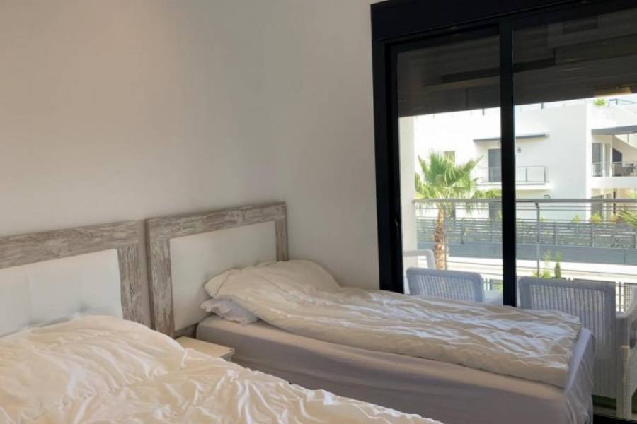 Venta - Apartamento - PAU 8 - Orihuela Costa