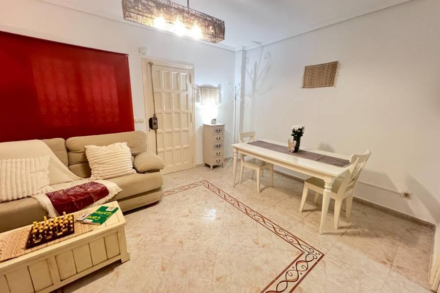 Vente - Bungalow Étage Bas - Nueva Torrevieja - Torrevieja