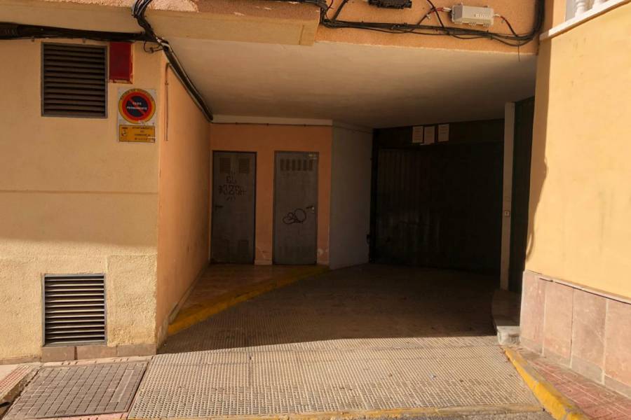 Sale - Garage - El molino - Torrevieja