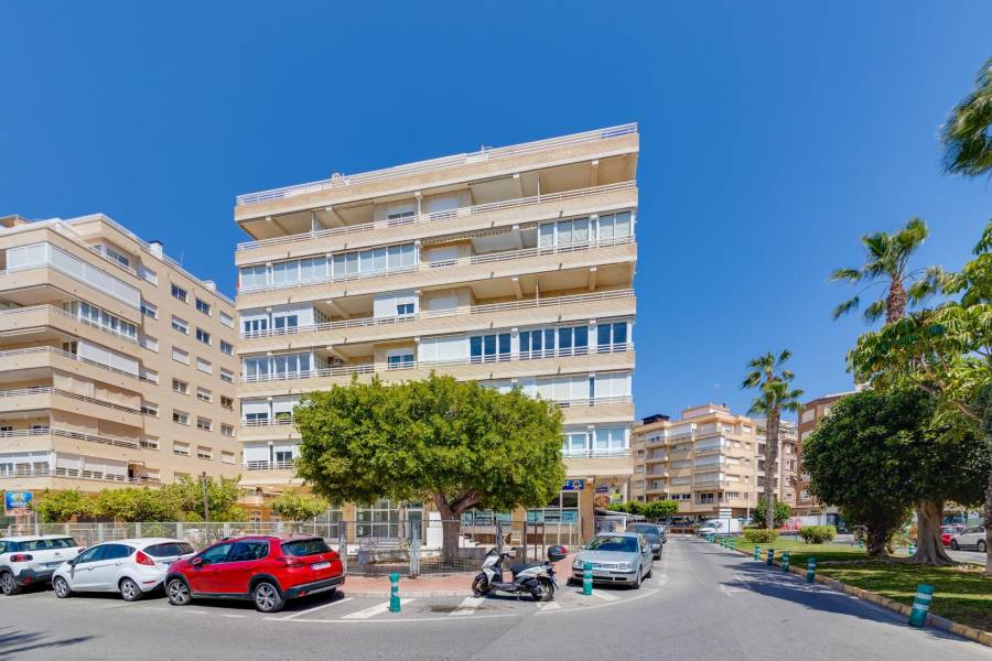 Venta - Apartamento - Puerto - Torrevieja