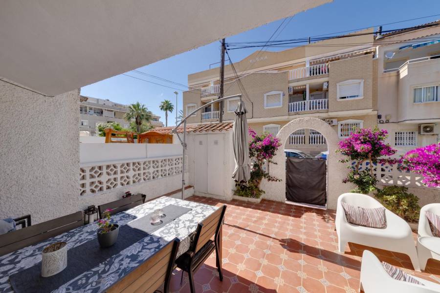 Venta - Casa Tipo Dúplex - Calas blanca - Torrevieja