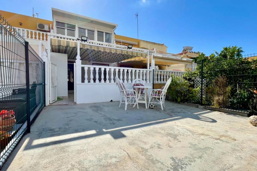 Sale - Terraced house - Lomas de Cabo Roig - Orihuela Costa