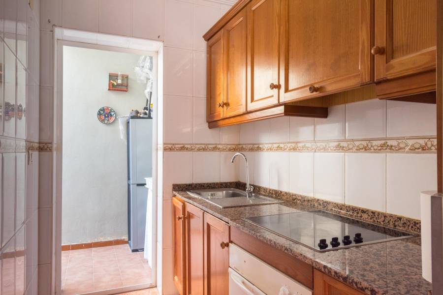 Vente - Bungalow Étage Bas - Torretas - Torrevieja