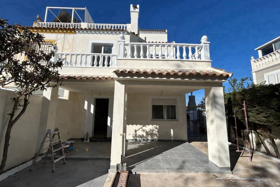 Maison mitoyenne -  - Aguas Nuevas - Torrevieja