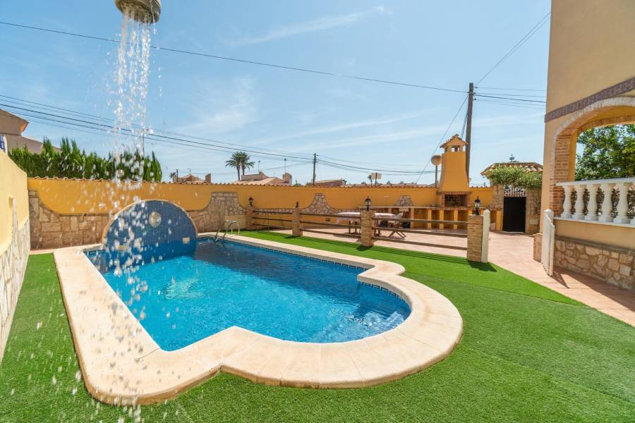 Venta - Chalet - La Florida - Orihuela Costa