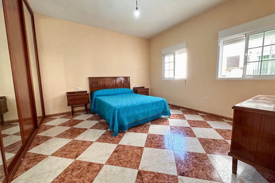 Vente - Appartement de ville - Plaza de toros - Almeria