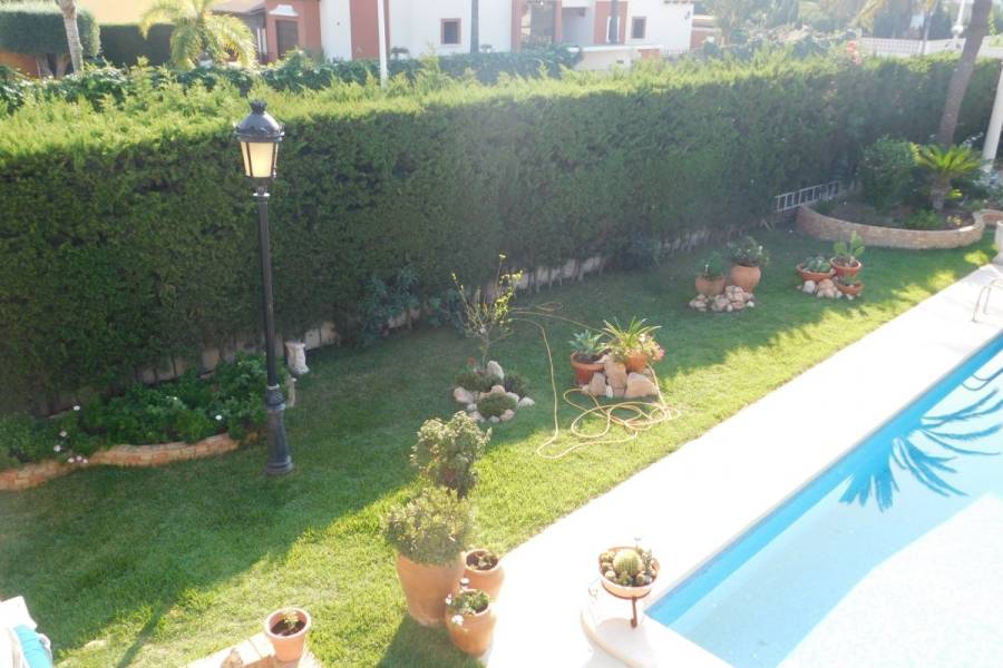 Vente - Villa de Luxe - Nueva Torrevieja - Torrevieja