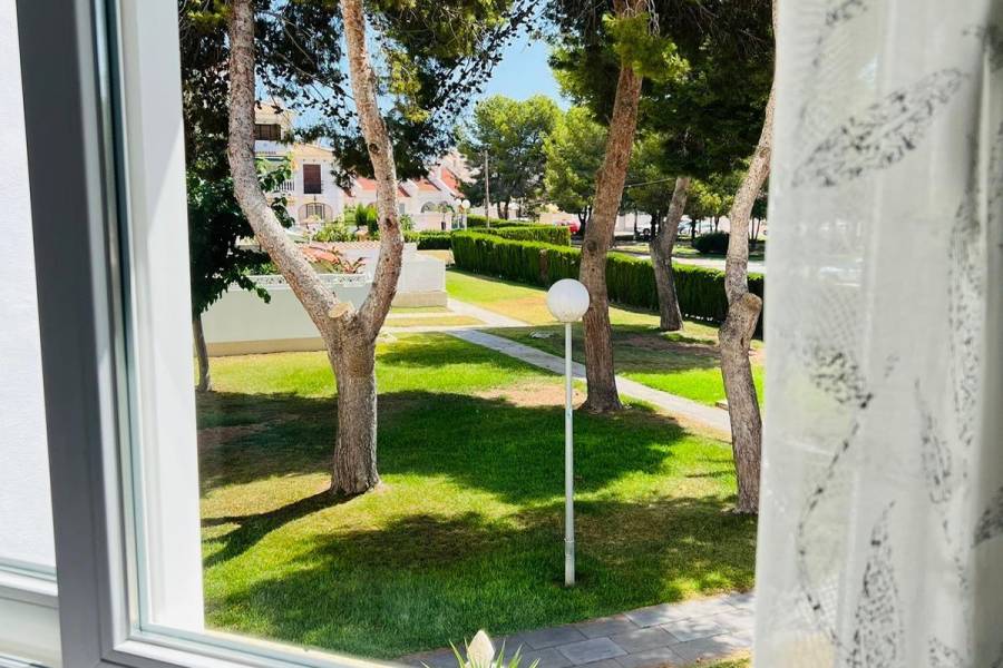 Sale - House Type Duplex - Calas blanca - Torrevieja