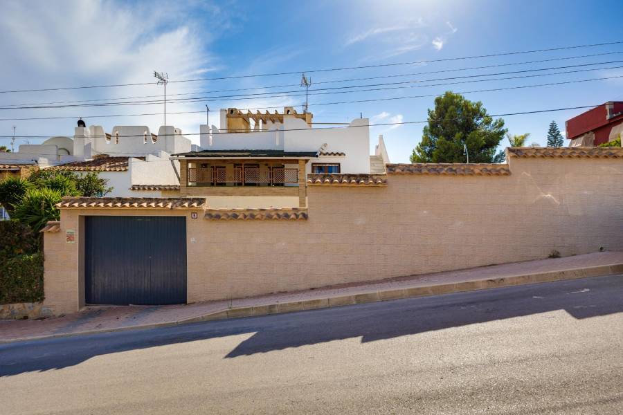 Chalet - Venta - Los balcones - Torrevieja