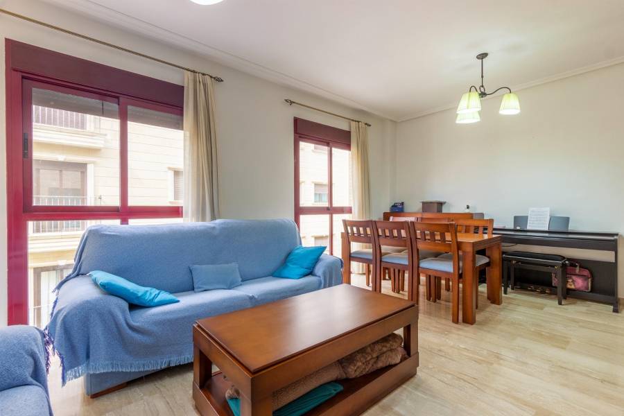 Sale - Flat - Zona Centro - Orihuela