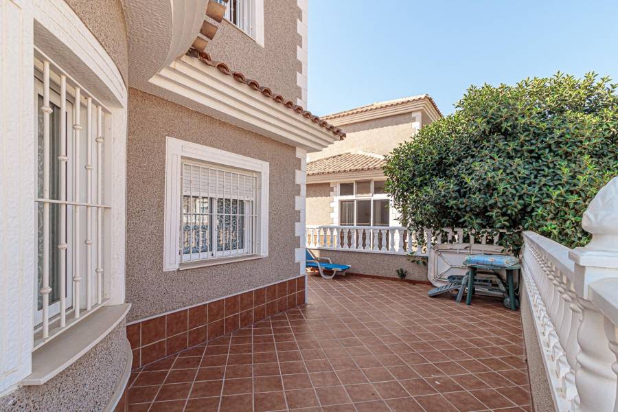 Sale - Unique property - Los altos - Torrevieja