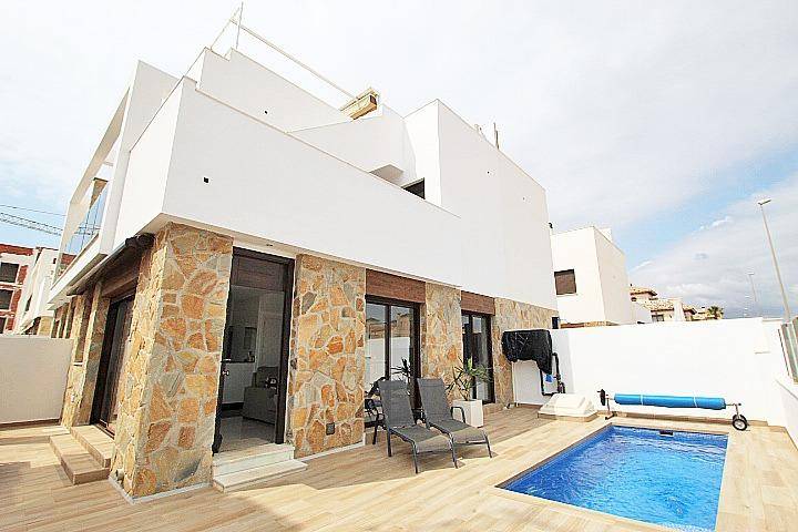Terraced house - Sale - Lomas de Cabo Roig - Orihuela Costa