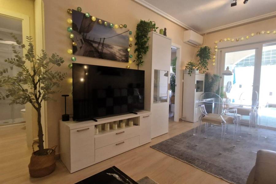 Sale - Ground floor apartment - Torreblanca - Torrevieja