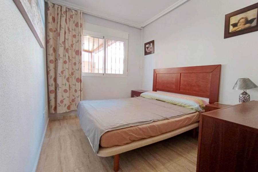 Sale - Terraced house - 200 m del mar - Santiago de la ribera