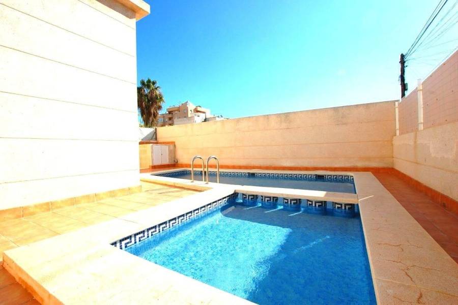 Sale - Flat - Parque las naciones - Torrevieja