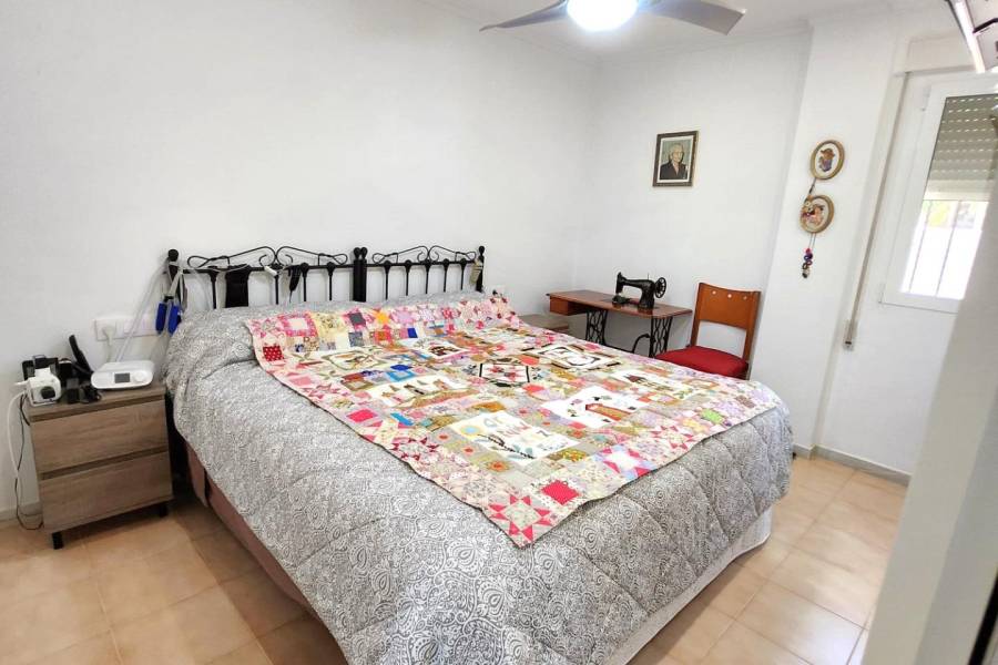 Sale - Bungalow - Los Narejos - Los Alcázares