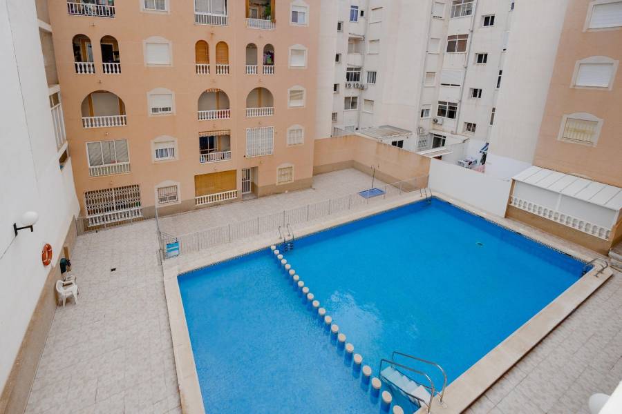 Venta - Apartamento - Habaneras - Torrevieja