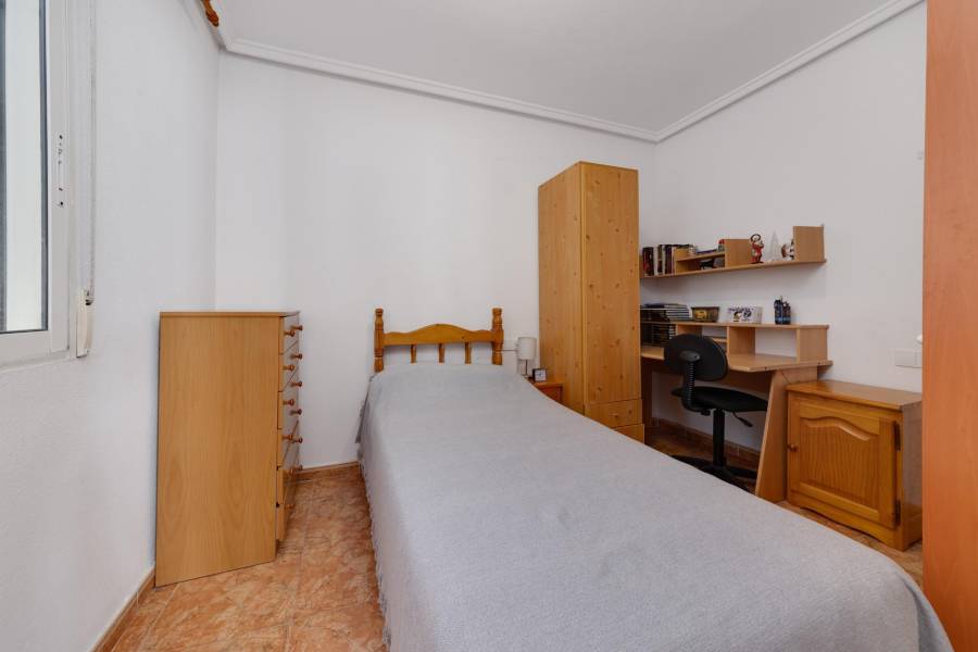 Venta - Apartamento - Estacion de autobuses - Torrevieja