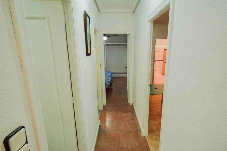 Venta - Apartamento - Playa de los locos - Torrevieja