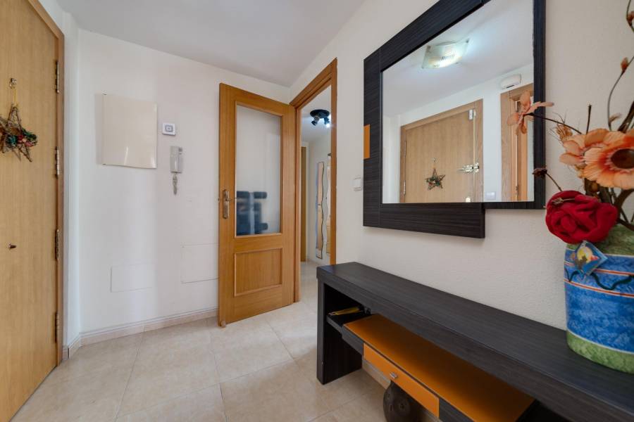 Sale - Apartment - Centro - Torrevieja