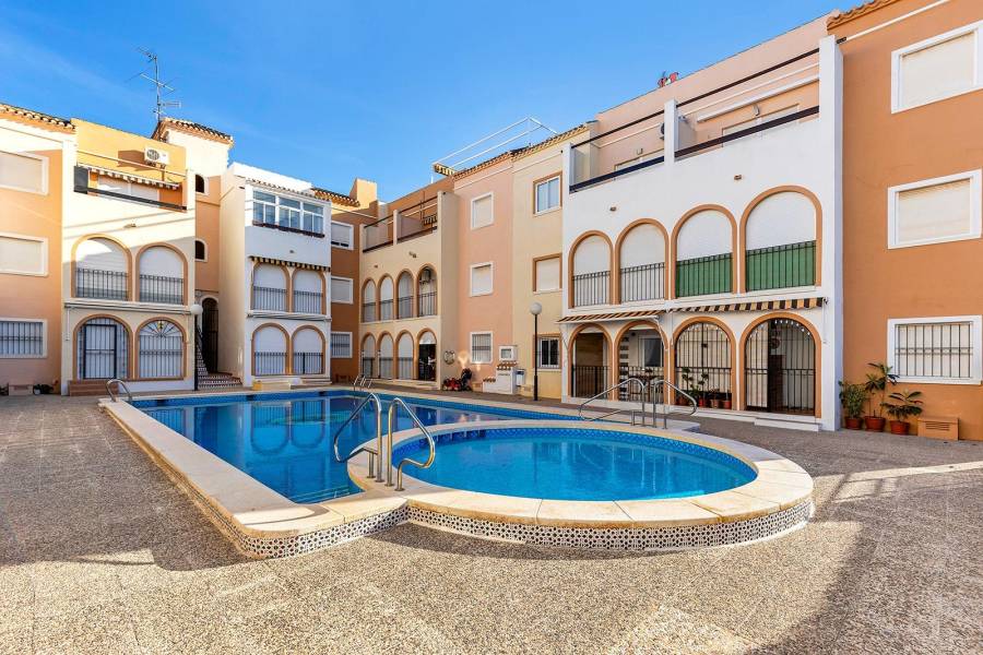 Sale - Ground floor apartment - La Veleta - Torrevieja