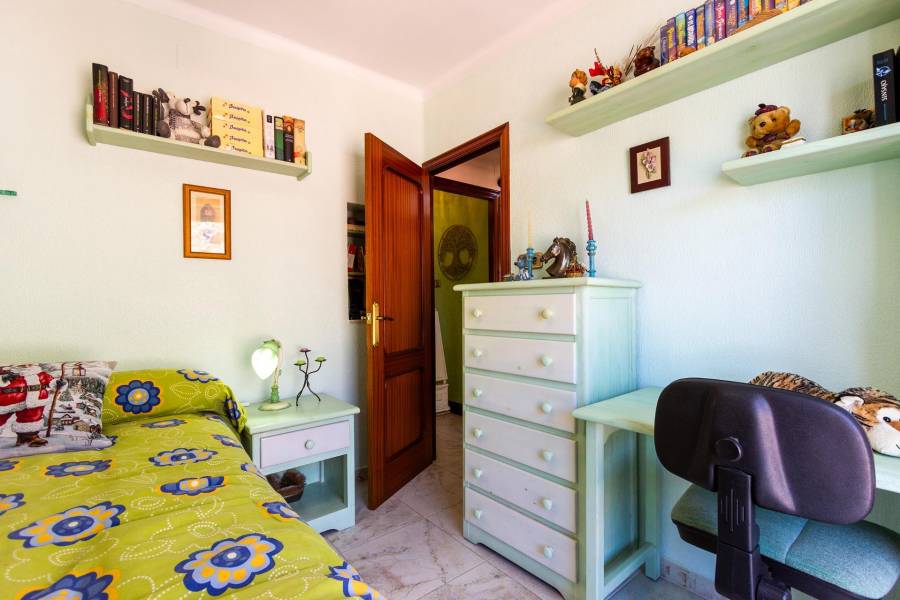 Vente - Appartement de ville - Los Huertos - Orihuela