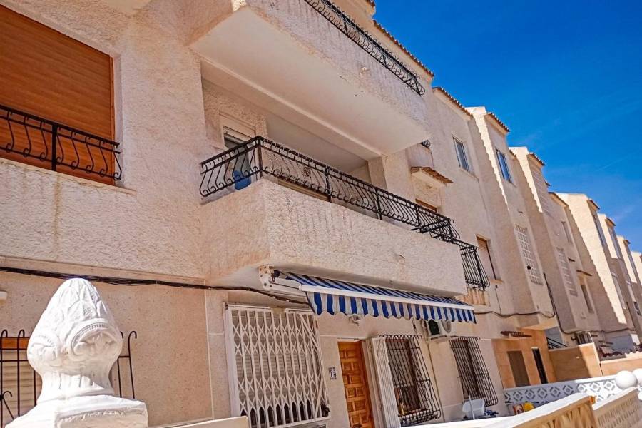 Sale - Apartment - Playa de los Naufragos - Torrevieja