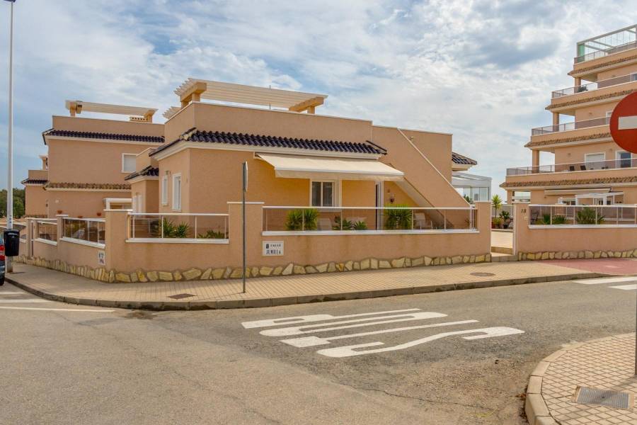 Sale - Semi-detached house - Los altos - Torrevieja