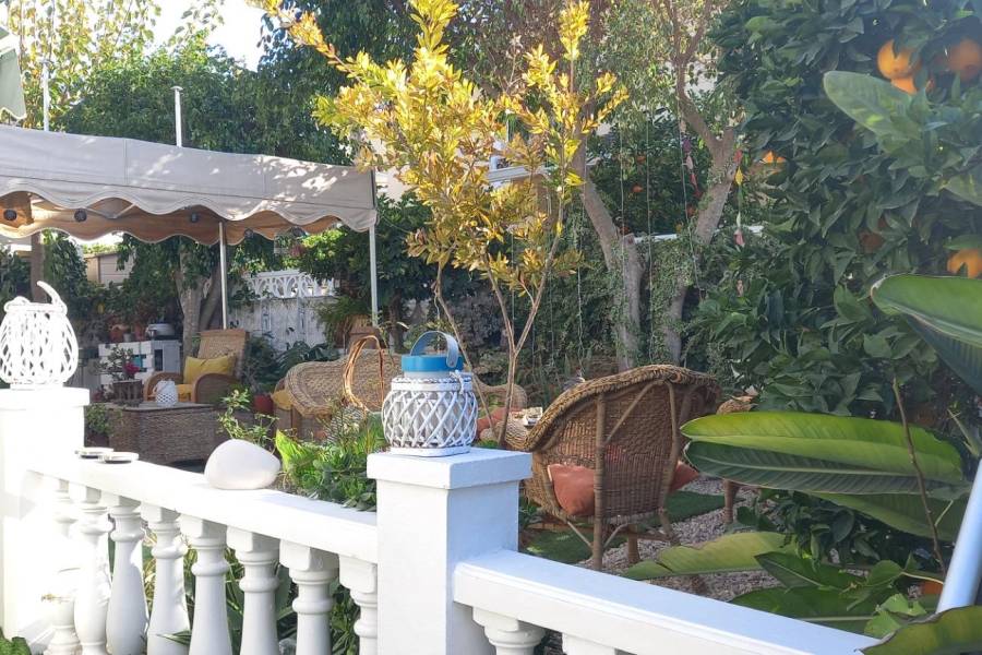 Sale - Single family house - La Marquesa - Rojales