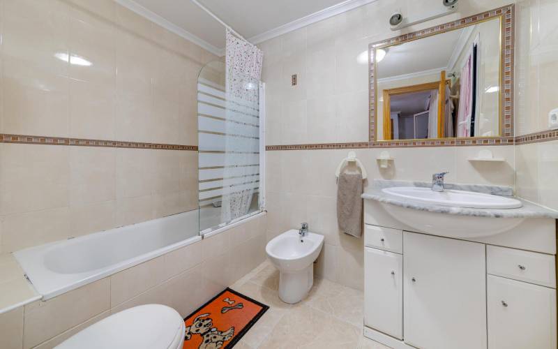 Apartamento - Venta - Centro - Torrevieja