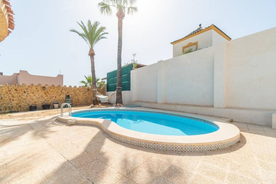 Vente - Maison individuelle - Los Balcones - Orihuela Costa