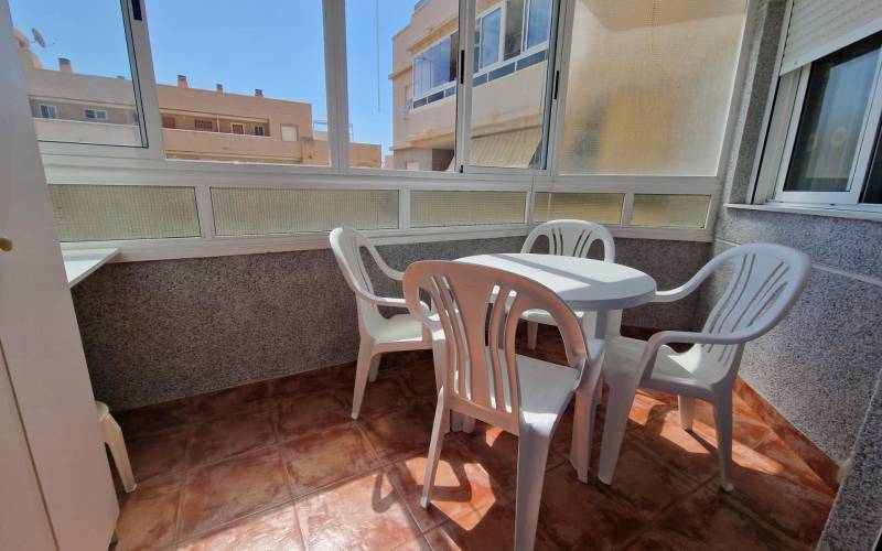 Apartamento - Venta - Calas blanca - Torrevieja