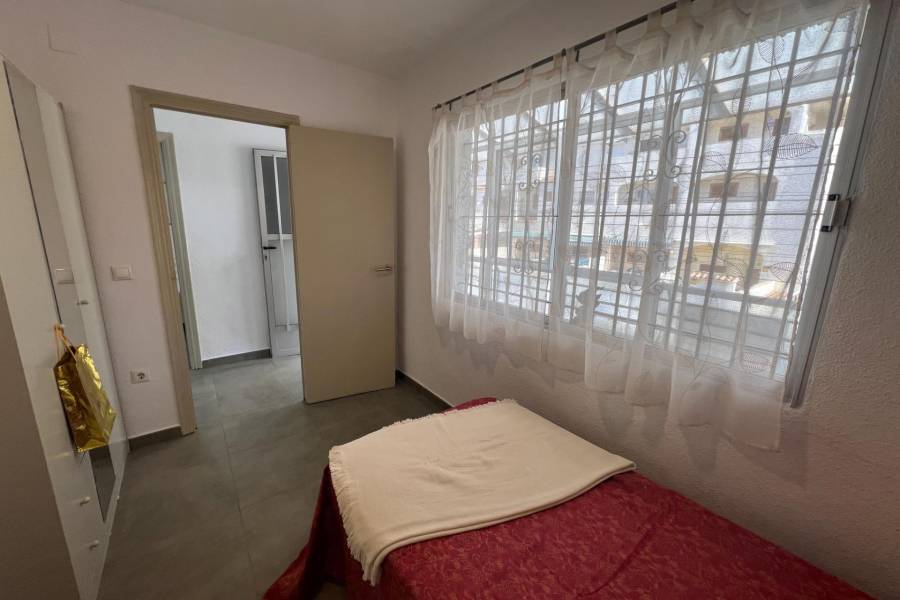 Vente - Bungalow Étage Haut - Calas blanca - Torrevieja