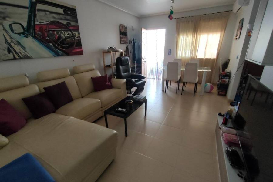 Sale - Ground floor apartment - Bodega - Daya Nueva