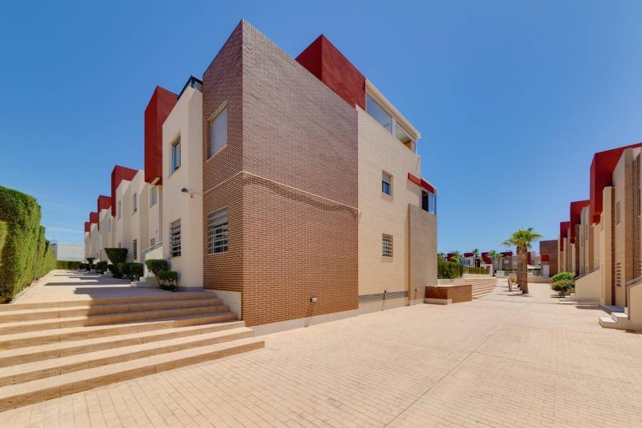 Vente - Bungalow Étage Bas - Sector 25 - Torrevieja