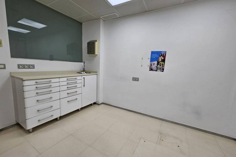 Sale - Flat - Centro - Torrevieja