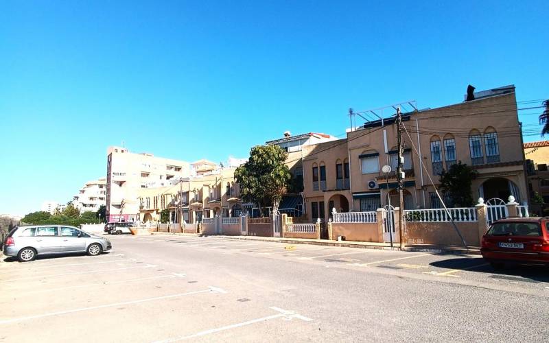 Adosado - Venta - La Mata - Torrevieja