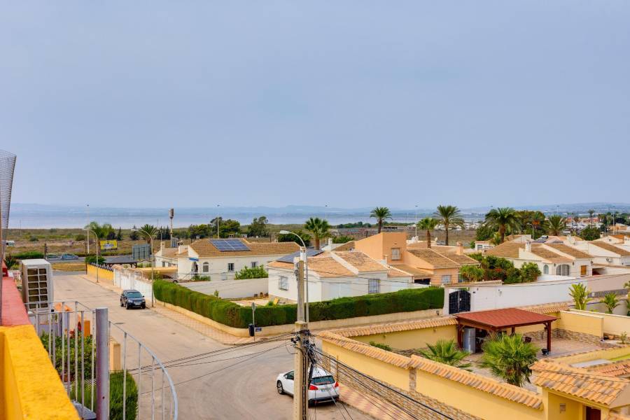 Sale - Bungalow Top Floor - El chaparral - Torrevieja