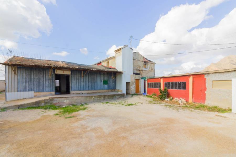 Sale - Country House - Media Legua - Orihuela