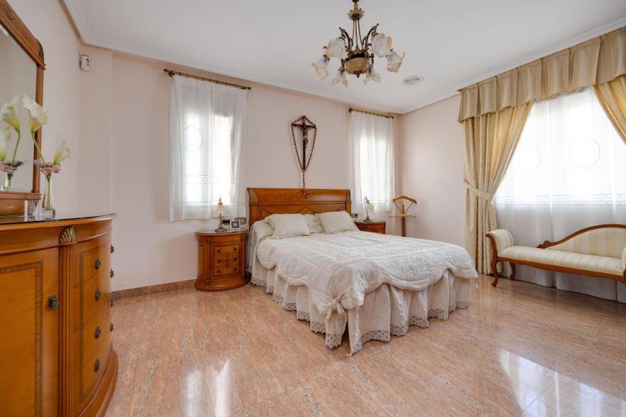 Vente - Villa de Luxe - Desamparados-Hurchillo-Torremendo - Orihuela